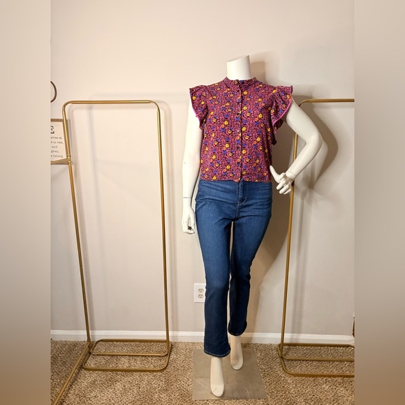 Floral Ruffle Sleeve Blouse - Picture 3 of 6